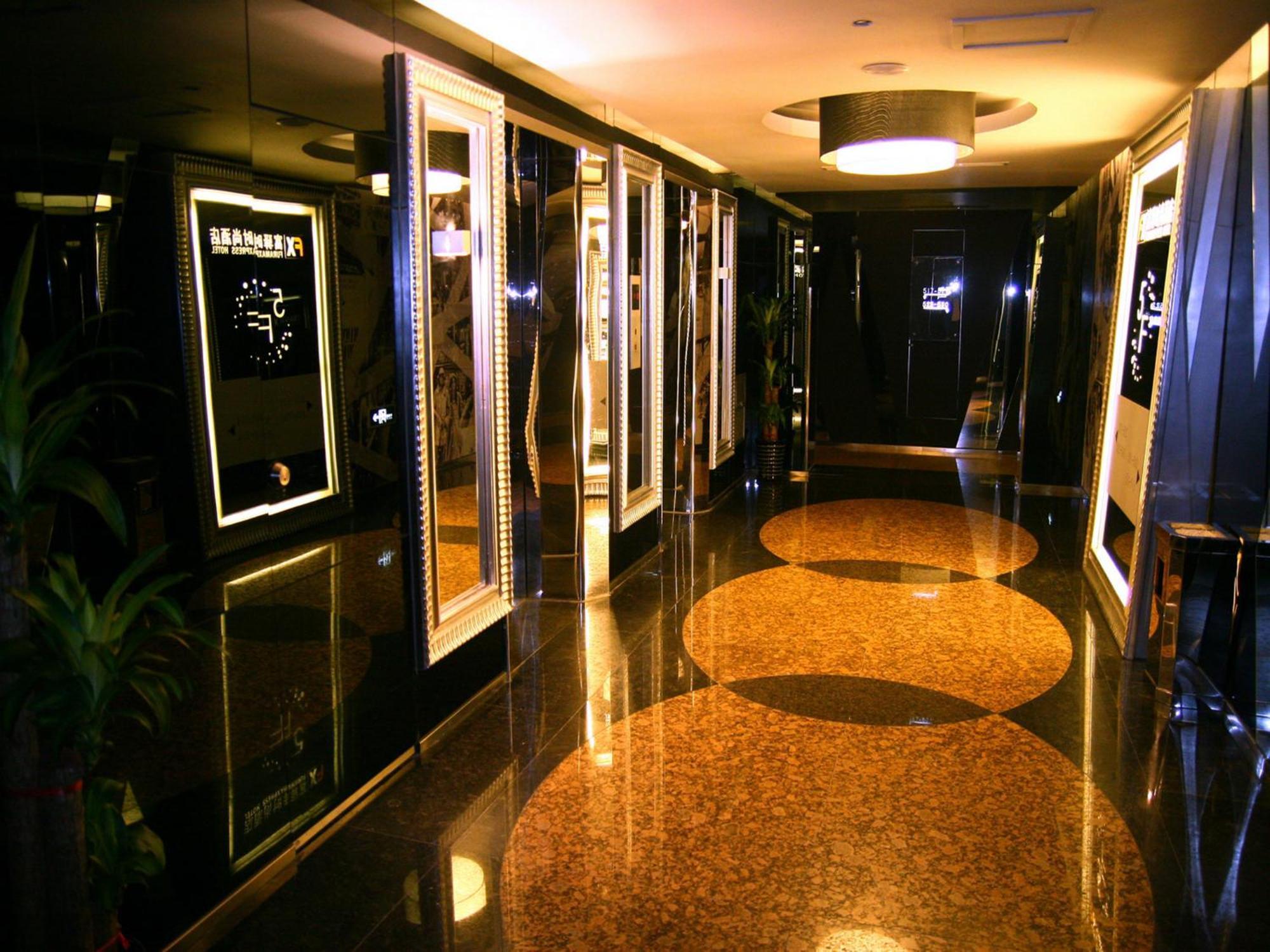 Fx Hotel Yansha Beijing Exterior foto